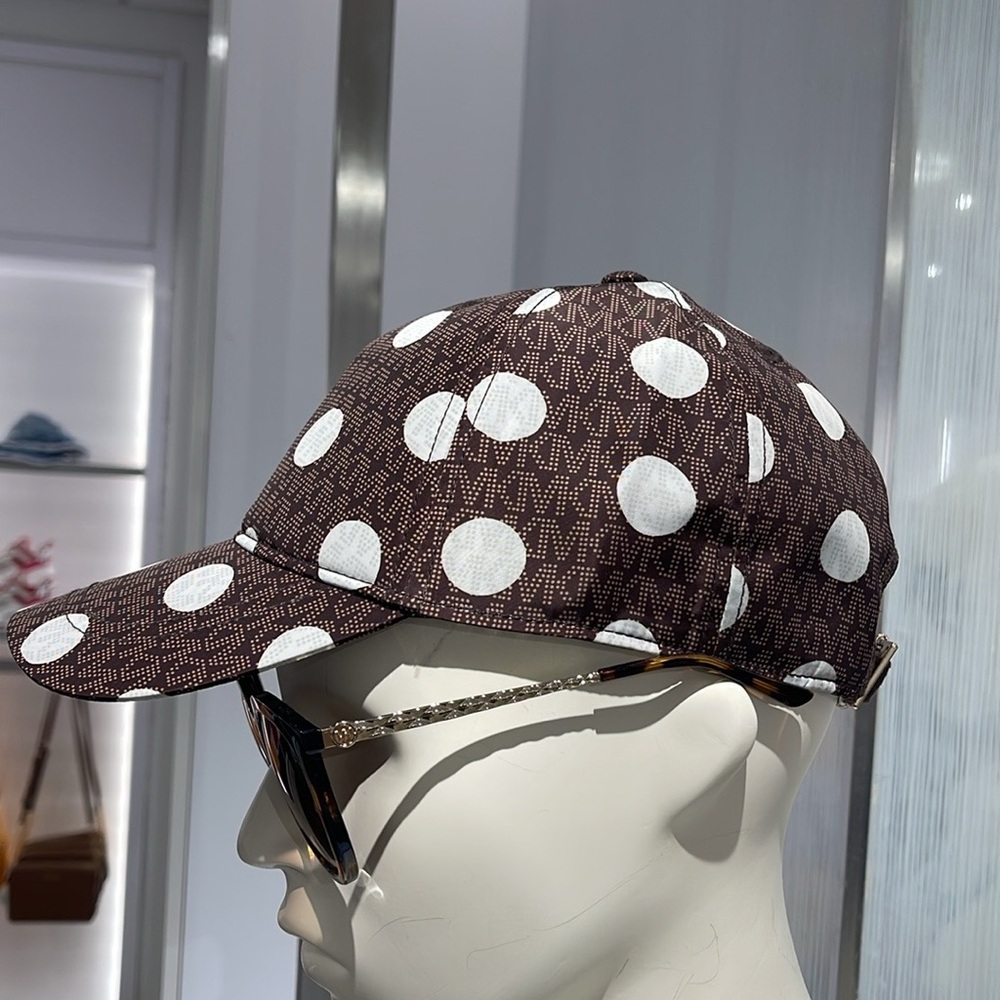 Michael Kors Women's Baseball Cap Hat Adjustable OS Chocolate BROWN DOTS
NWT - Picture 10 of 16